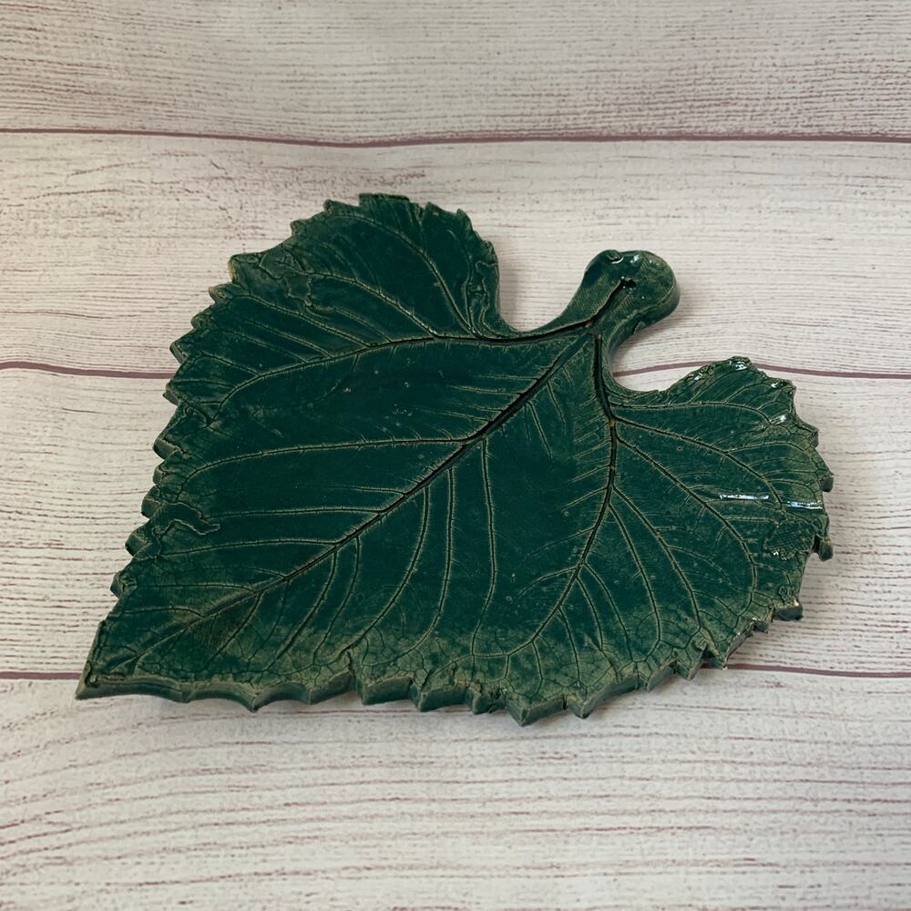 Large Ceramic Green Leaf Shaped Dish Handcrafted Grape Leaf Pottery 9 3/4"L